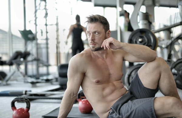 Devenir pisciniste : le guide essentiel pour débuter